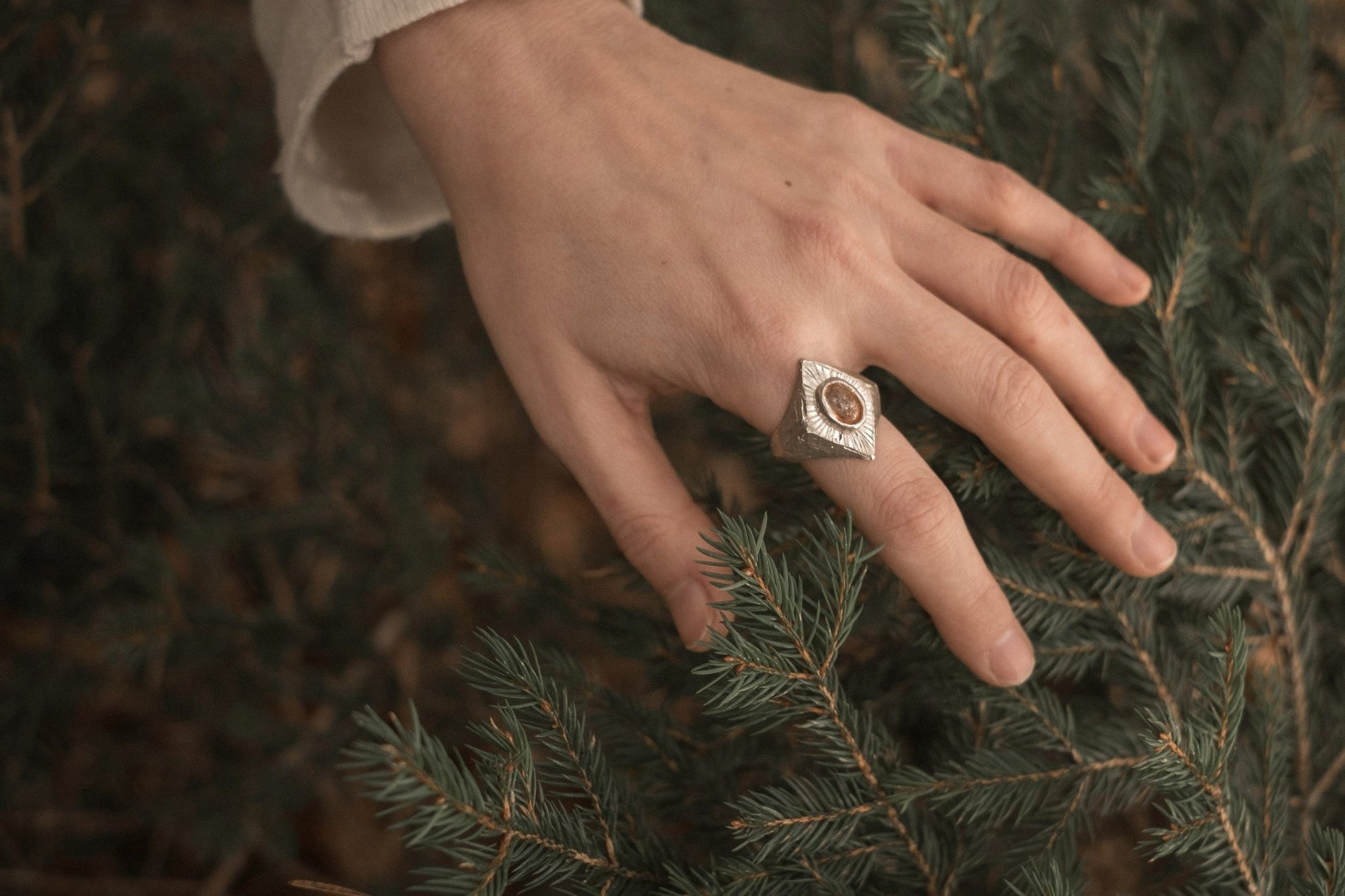 Singoli - Grete Schieder - art and jewelry