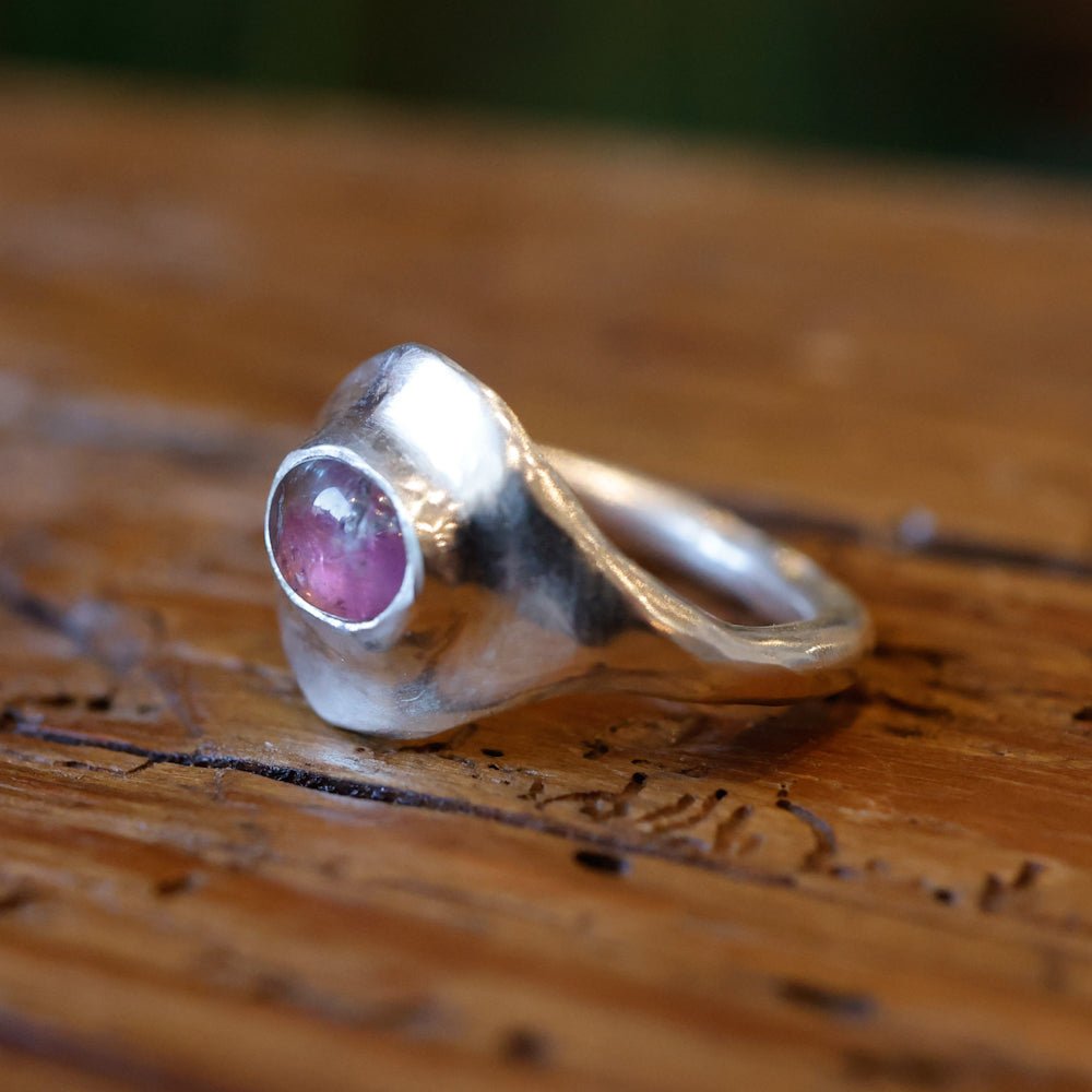 Anello con tormalina multicolore - Grete Schieder - art and jewelry