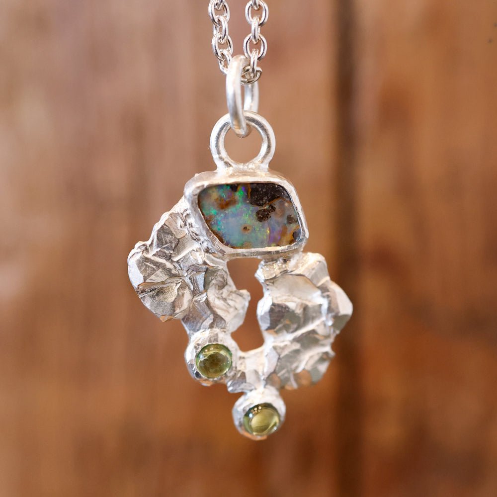 Collana con opale boulder e tormaline - Frammenti 3 - Grete Schieder - art and jewelry