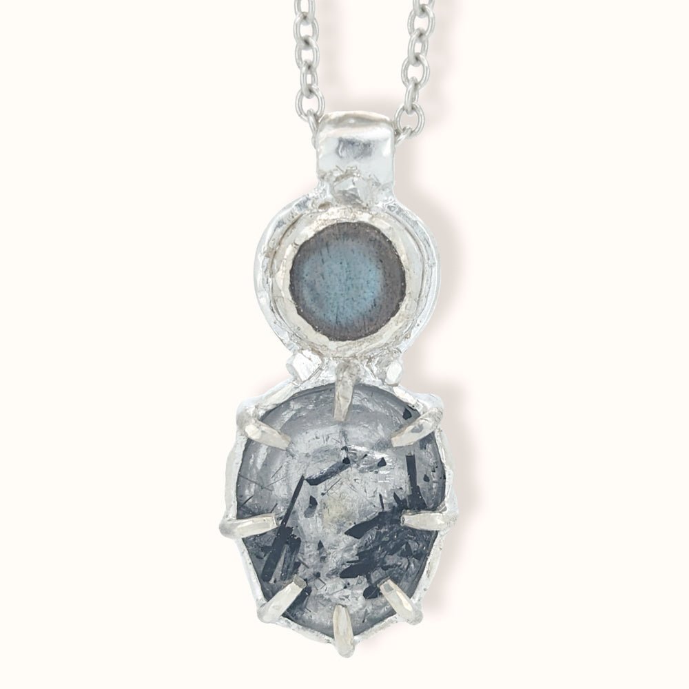 Collana con quarzo tormalinato e labradorite - Grete Schieder - art and jewelry
