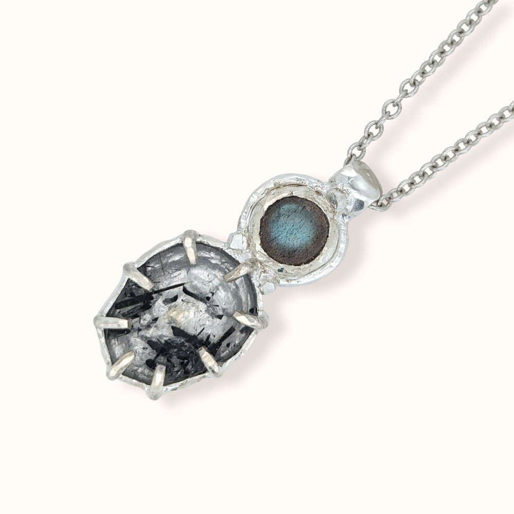 Collana con quarzo tormalinato e labradorite - Grete Schieder - art and jewelry