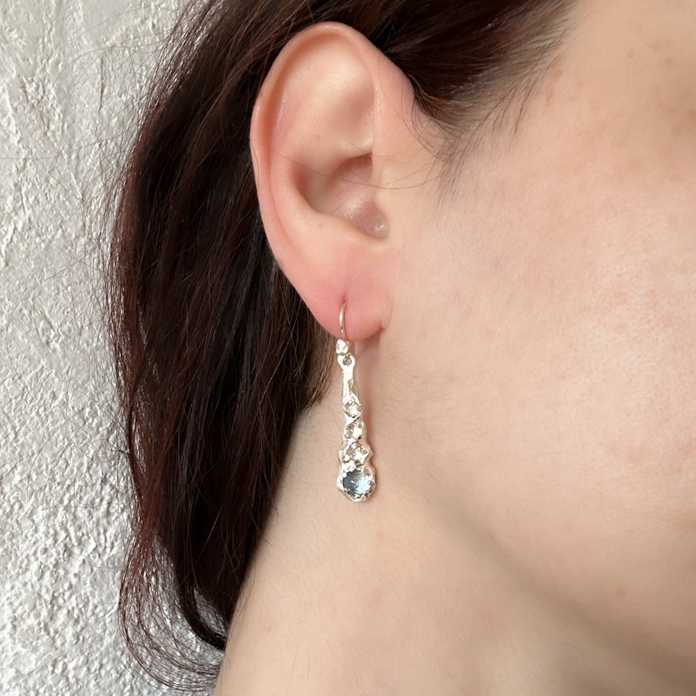 Orecchini con acquamarine e topazi bianchi - Grete Schieder - art and jewelry