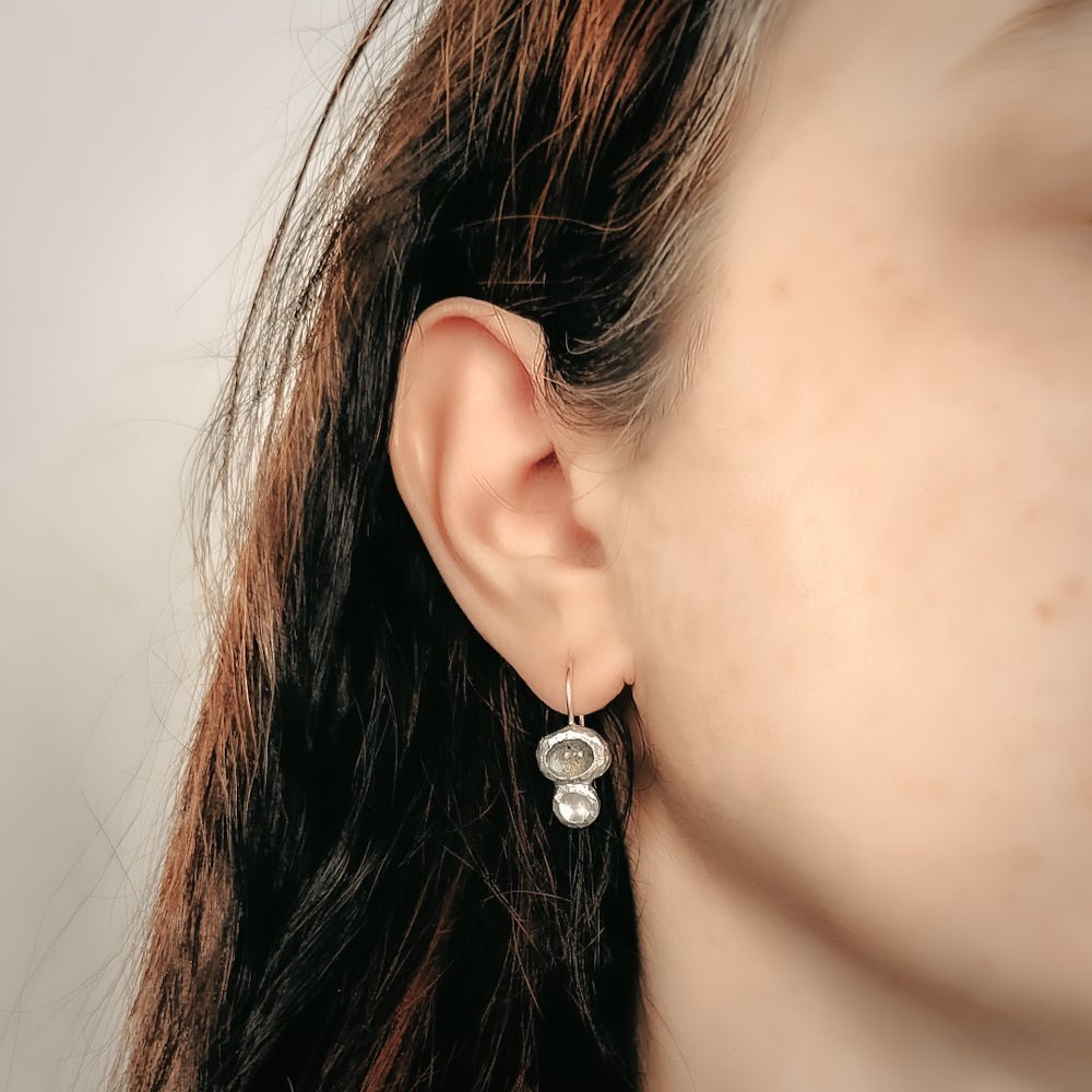 Orecchini con labradoriti - Grete Schieder - art and jewelry