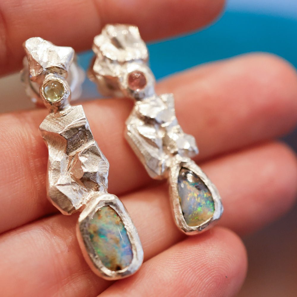 Orecchini con opali boulder e tormaline - Frammenti 6 - Grete Schieder - art and jewelry