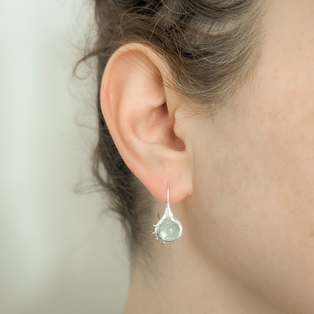 Orecchini con Prehnite - Grete Schieder - art and jewelry